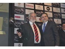 Jose Neiva recebe Premio Senhor do Vinho 2013