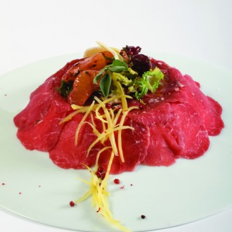 CARPACCIO WITH CHERRY AND CITRUS PASTE